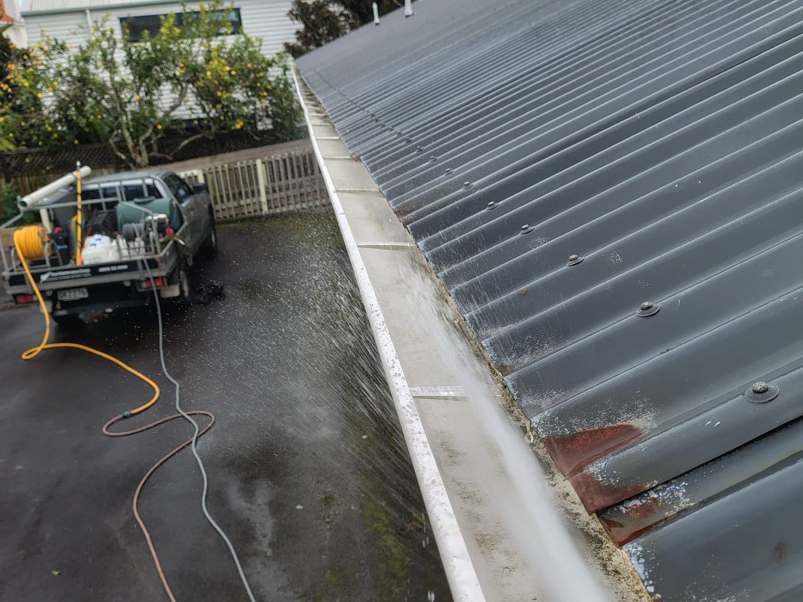 Gutter Cleaning Services