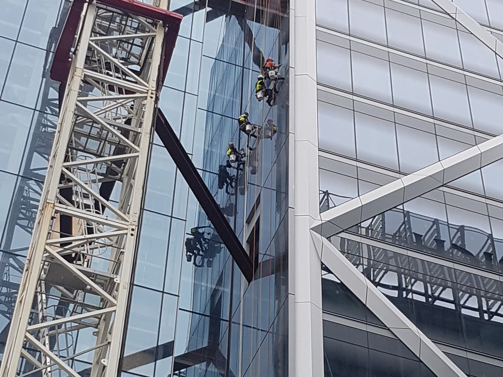 A Single Contractor for the Entire Job